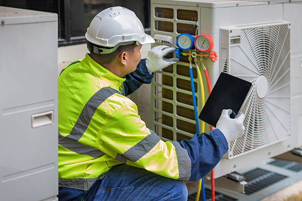Professional Ac Installation technician working in North Easton, MA